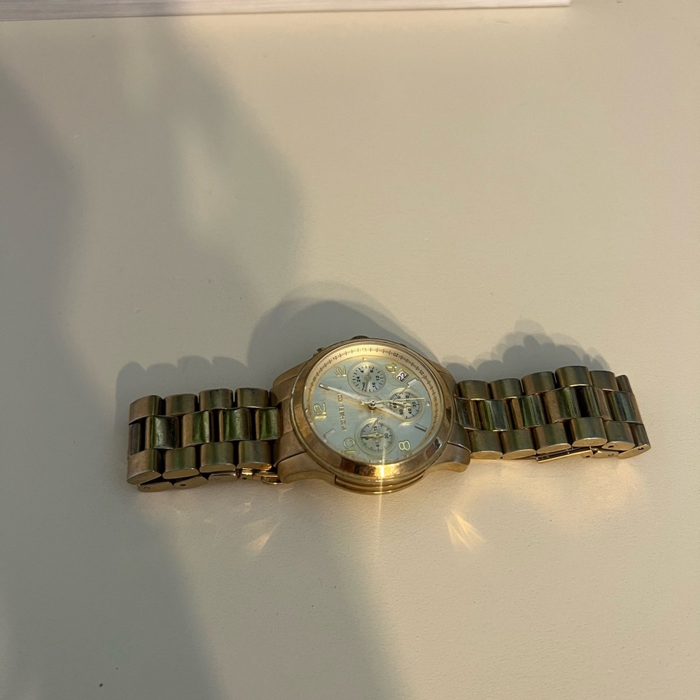 Micheal Kors Gold Watch 20 inches